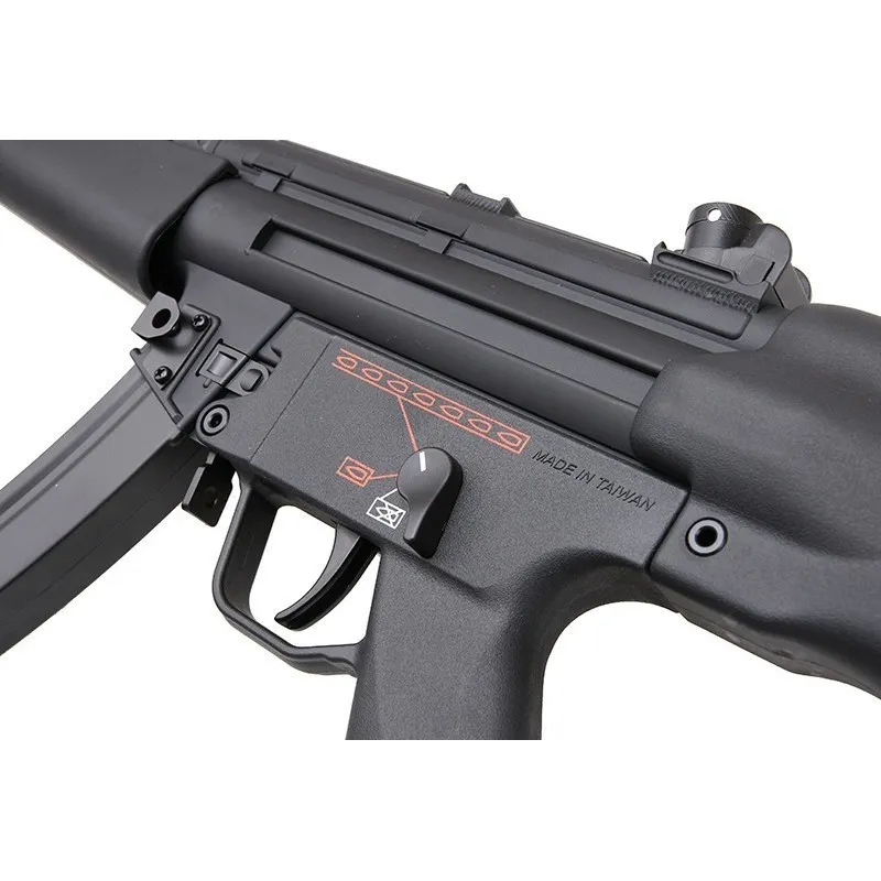 【G&G ARMAMENT】電動ガン EGM A4 EGM A4 Blow Back Plastic-STD(US) BK 18才以上用/アサルトライフル/EGP-M5P-A4P-BBB-NCS/912743〈#0101-0130-BK〉新品未使用品！ replique-longue-egm-a4-std-