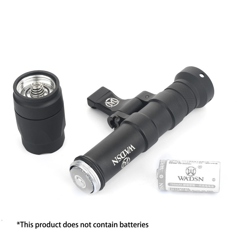 Sag Nature s.r.l - ARTICOLO: 0806189 TORCIA TATTICA MARTIDEN D-01A - 235  LUMENS + CONTROLLO REMOTO + CARICABATTERIA + BATTERIA + ATTACCO FUCILE  (CARABINA, SOVRAPPOSTO, AUTOMATICO) Led: BULBO R2 – Materiale in